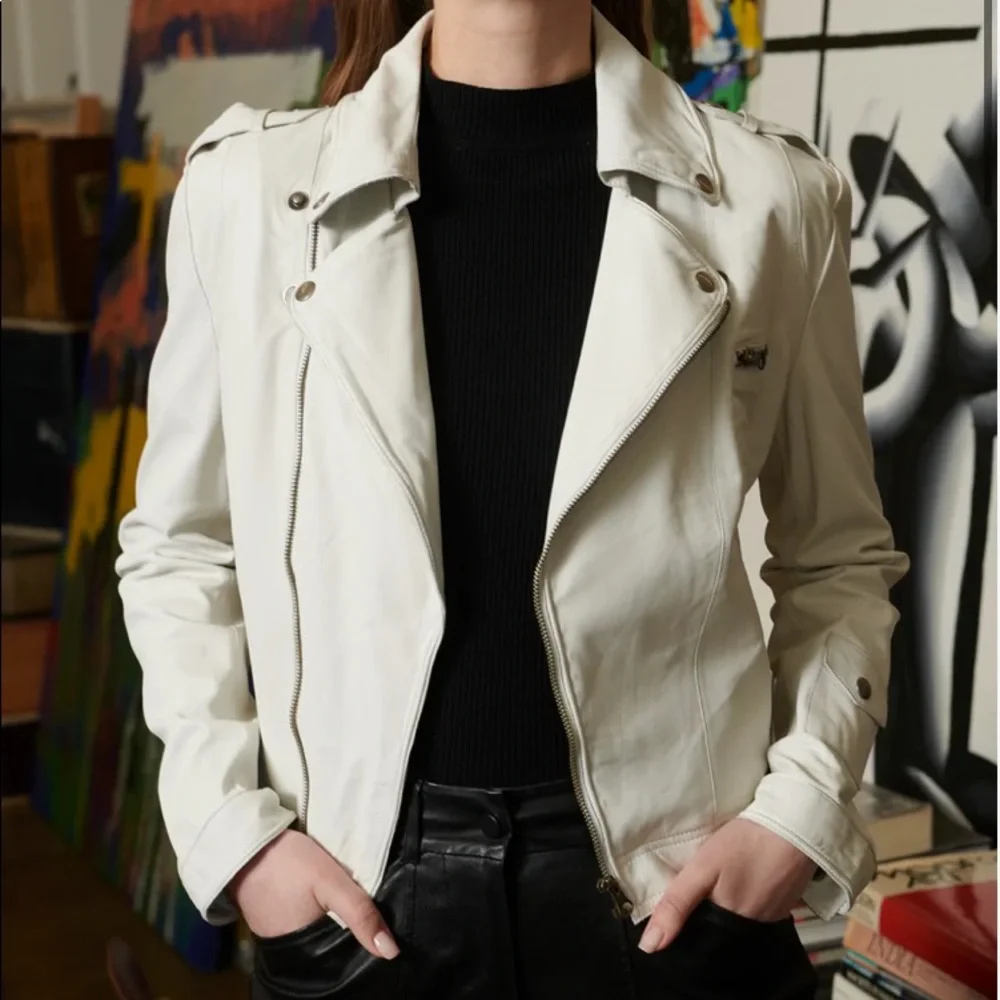 Jakett NYC Josey leather moto jacket in ecru - Picture 3 of 10